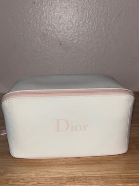 Dior Makeup Bag White with Pink Trim, Pink Star with Dior Logo